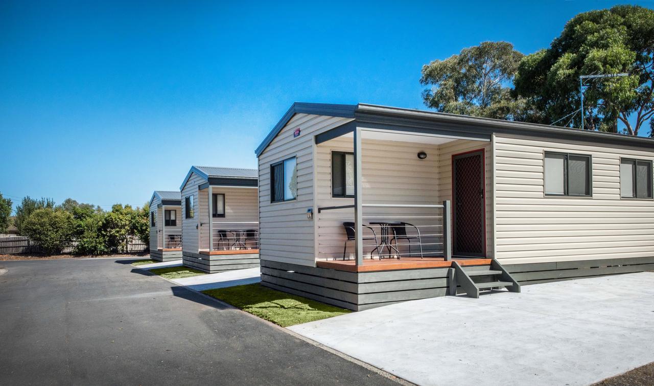 Hôtel Pakenham Caravan Park Extérieur photo